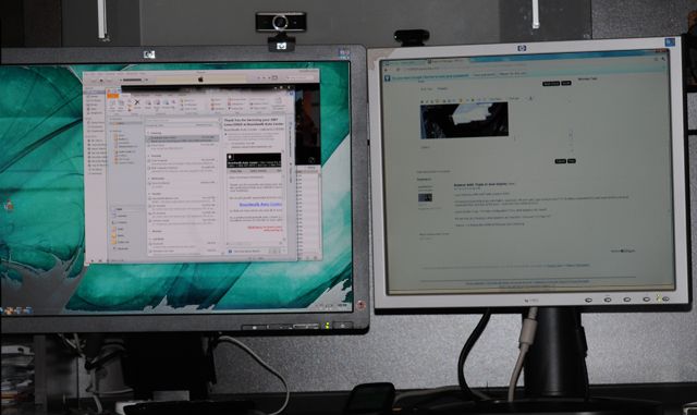 Image of the two monitors