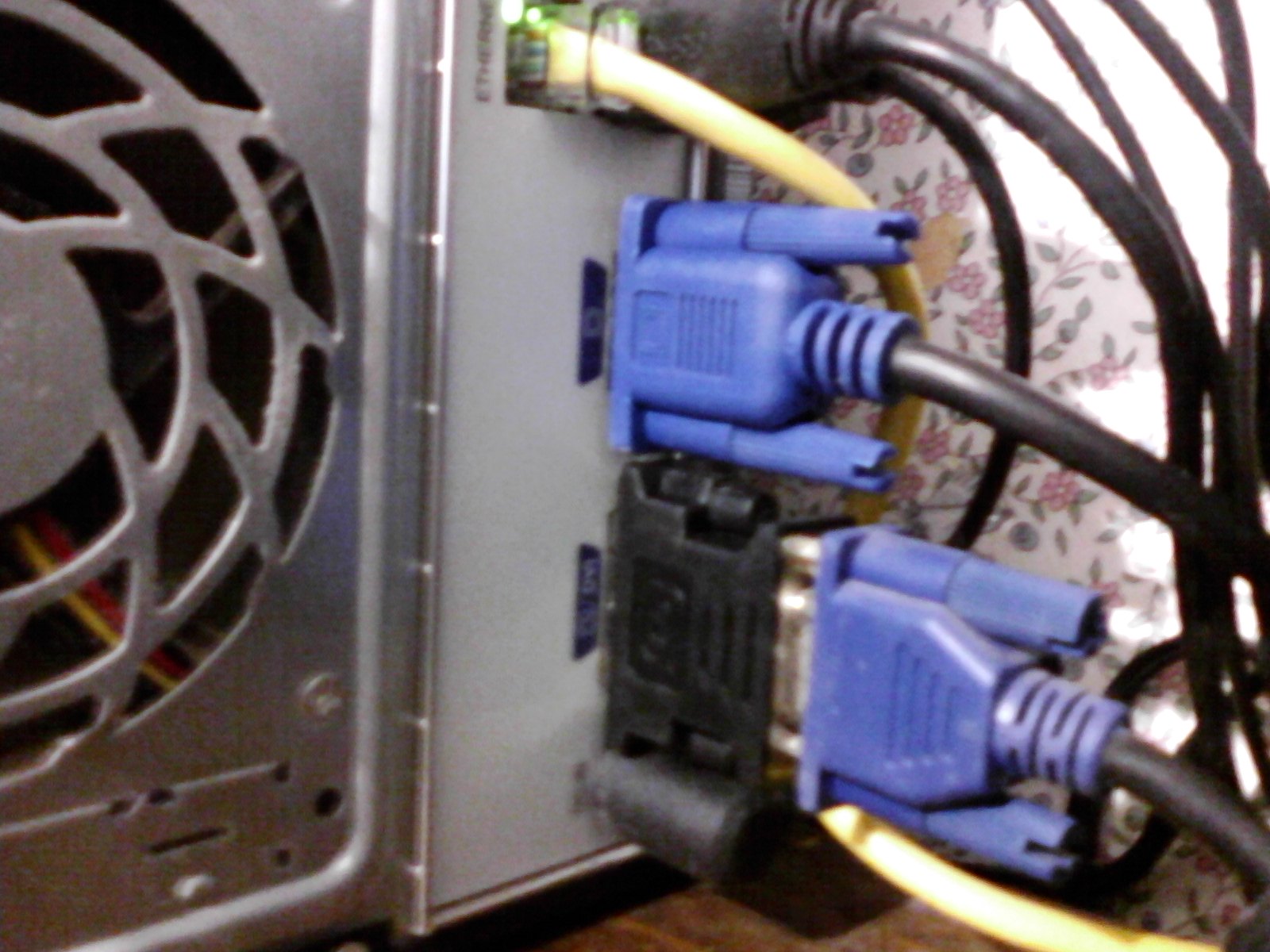 How to connect two monitors to my computer i have a hp pav hp