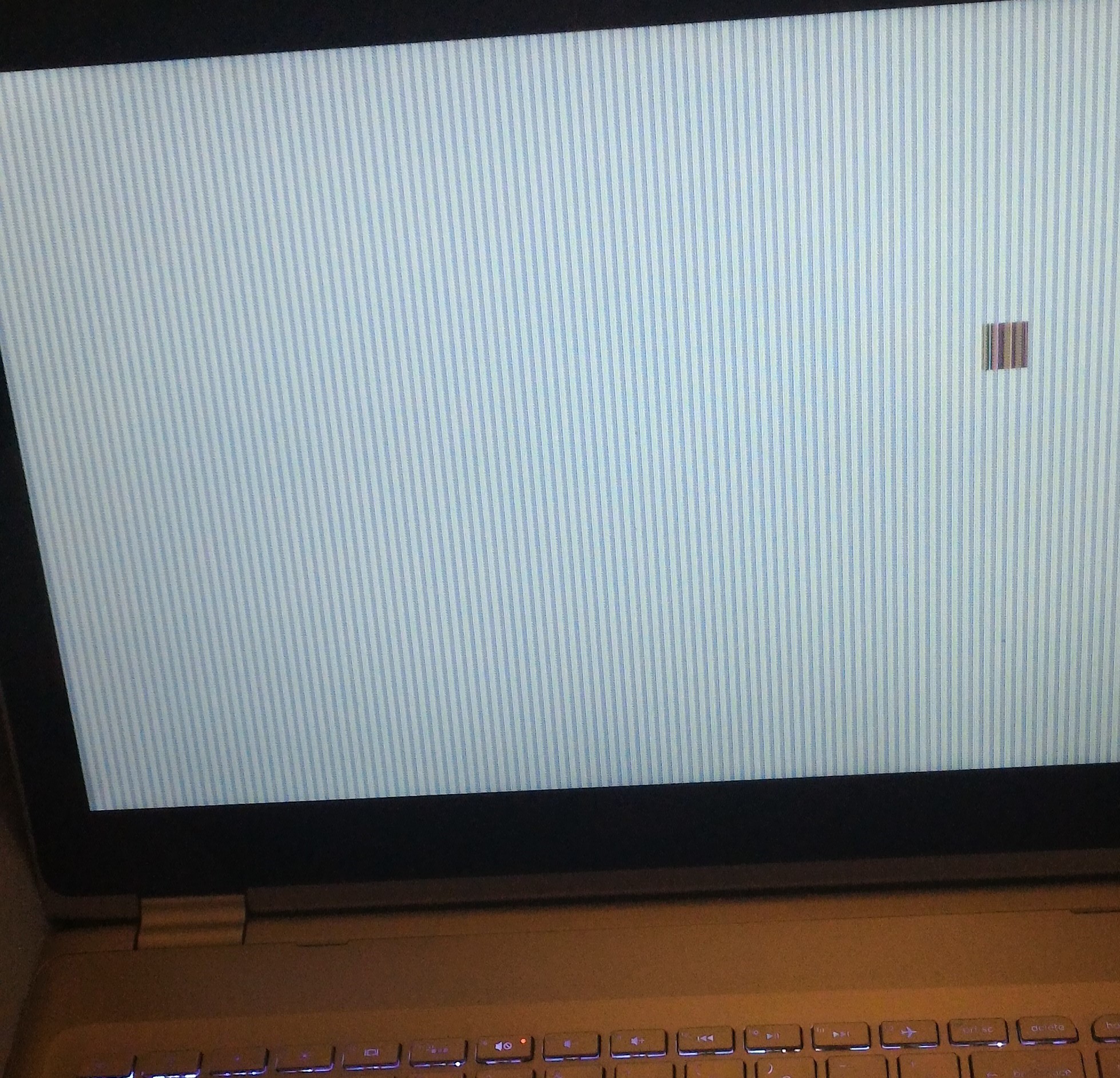 Solved Pixelated Display After Updating Bios HP Support Community 5374879