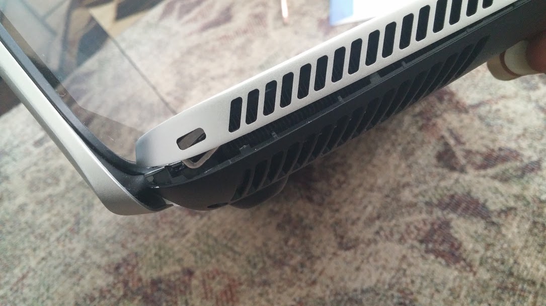 Left Hinge of an HP Envy 17 Notebook "Popping" Bottom Cover HP