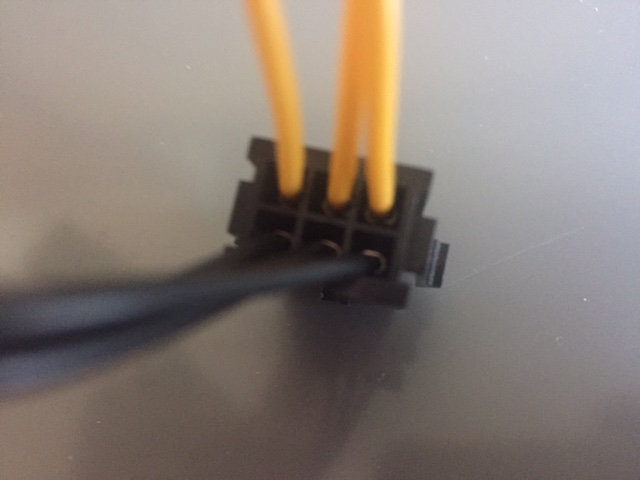 female 6pin plug to go to the HP power supply G1 cable