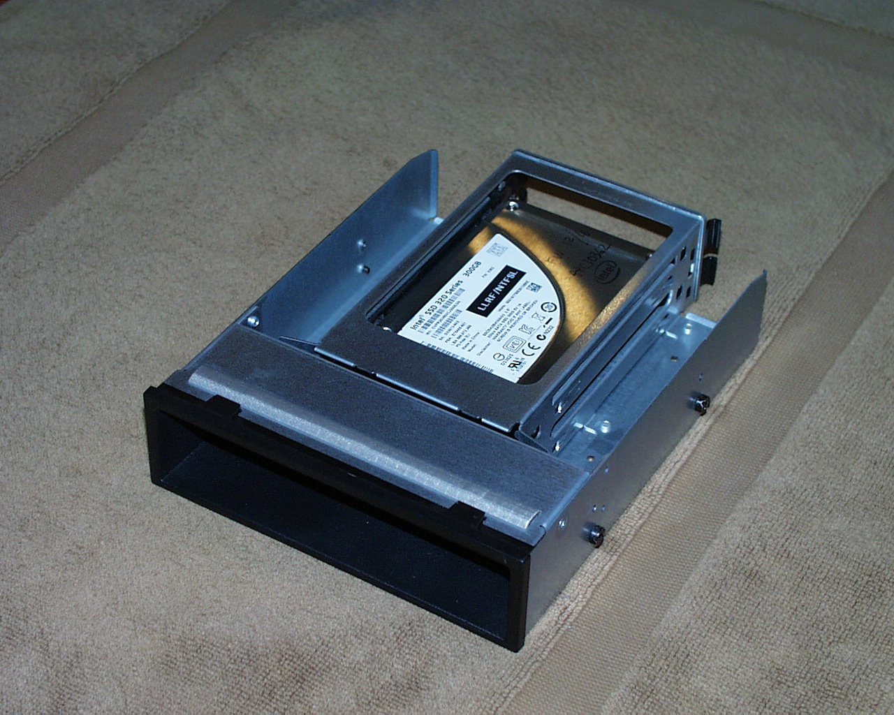 Solved: HP front carrying handle works in xw and all Z