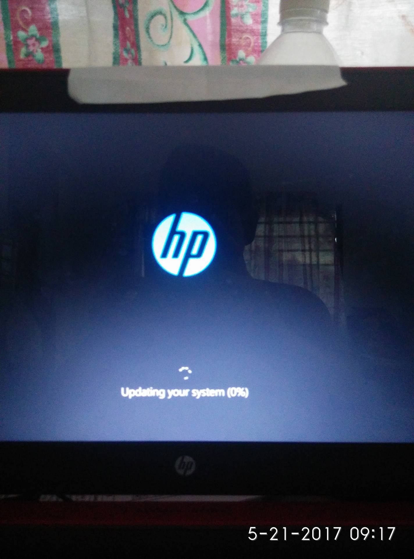 Window update keep stuck at 0 % - HP Support Community - 6132714