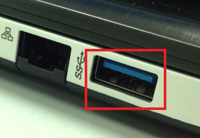 Identify-USB-3.0-Port-in-Laptop-Check-Color