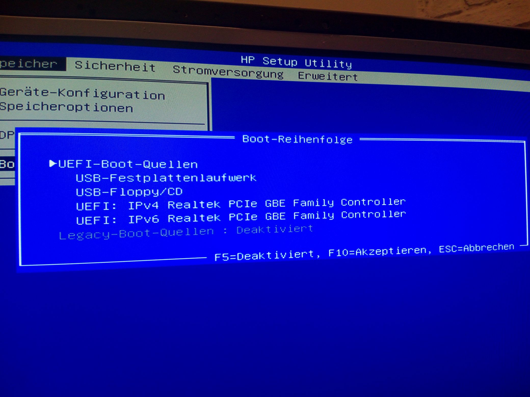 Solved: Problem with boot from USB. Instaling OS from USB - HP Support  Community - 6445902