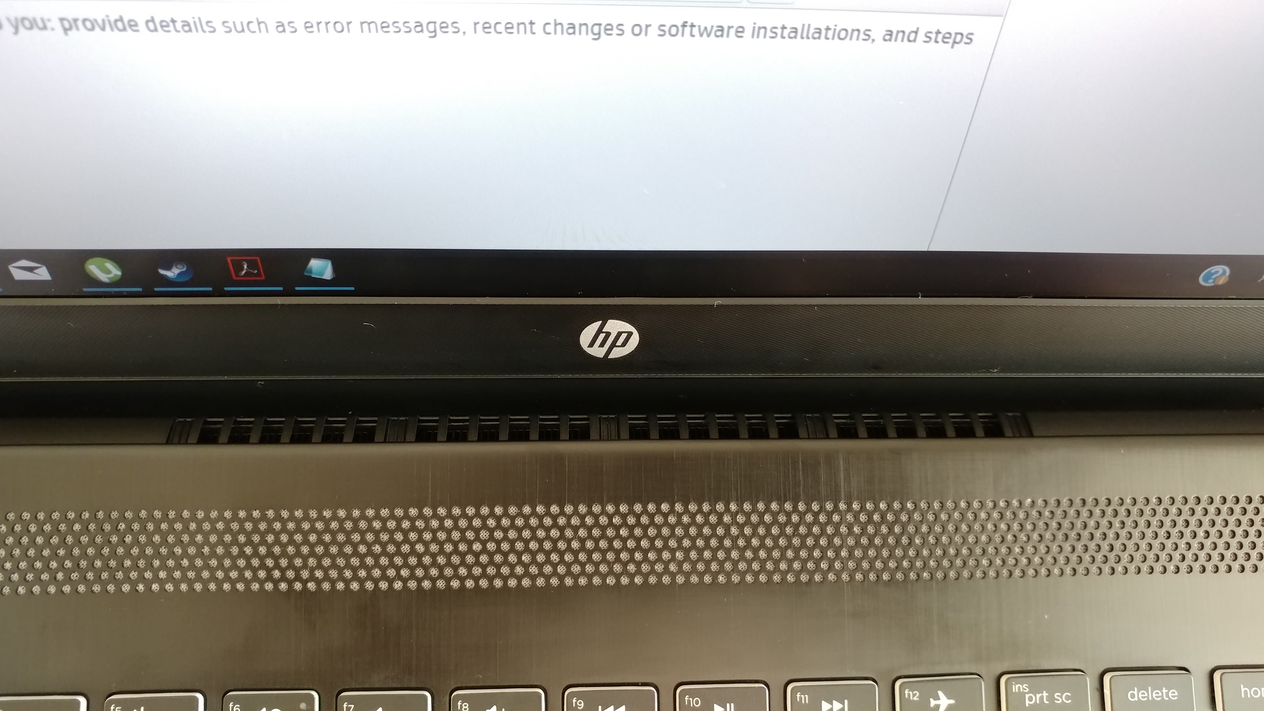 Isn`t my laptop`s fan exhaust harming the screen? - HP Support Community -  6531021