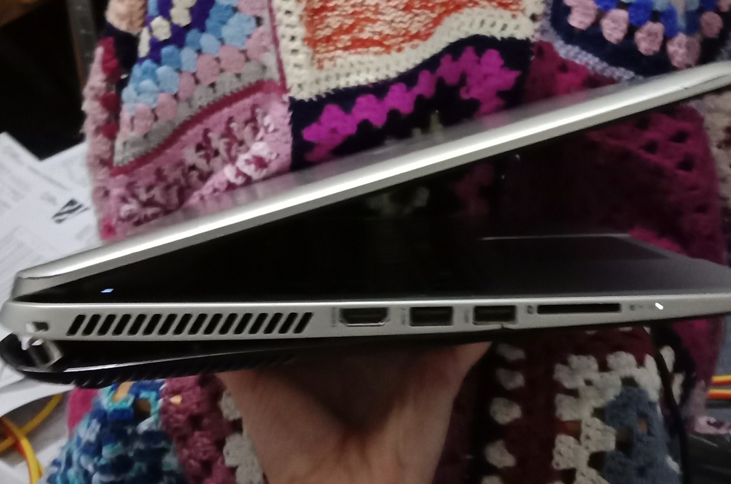 HP Envy Hinge Issues Has HP acknowledged this is a known i... HP