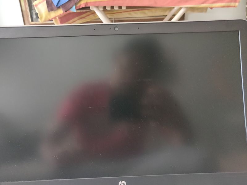 Black screen1.jpg