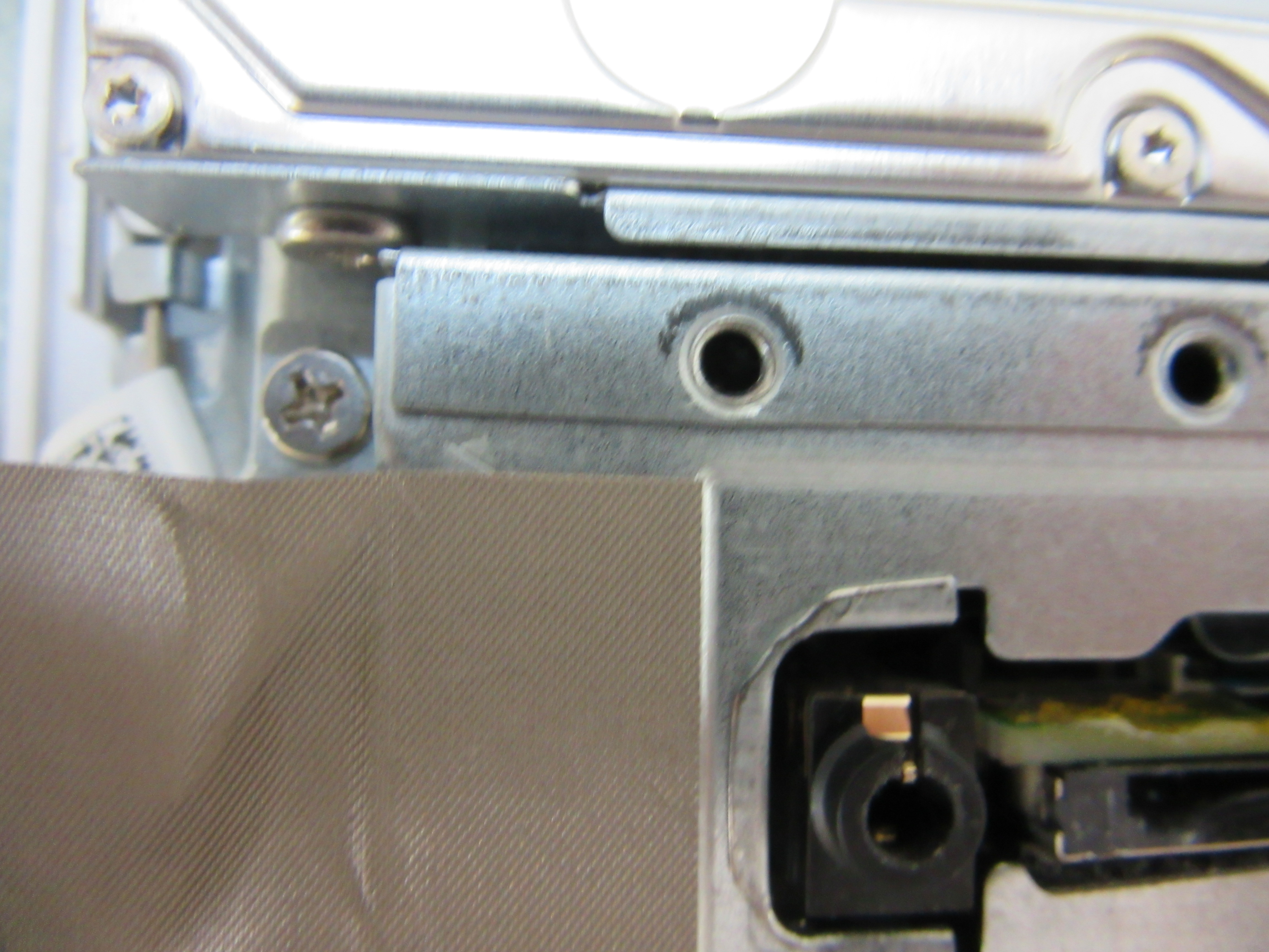 how to open back of HP Pavilion all in one 24-x024 computer ... - HP ...