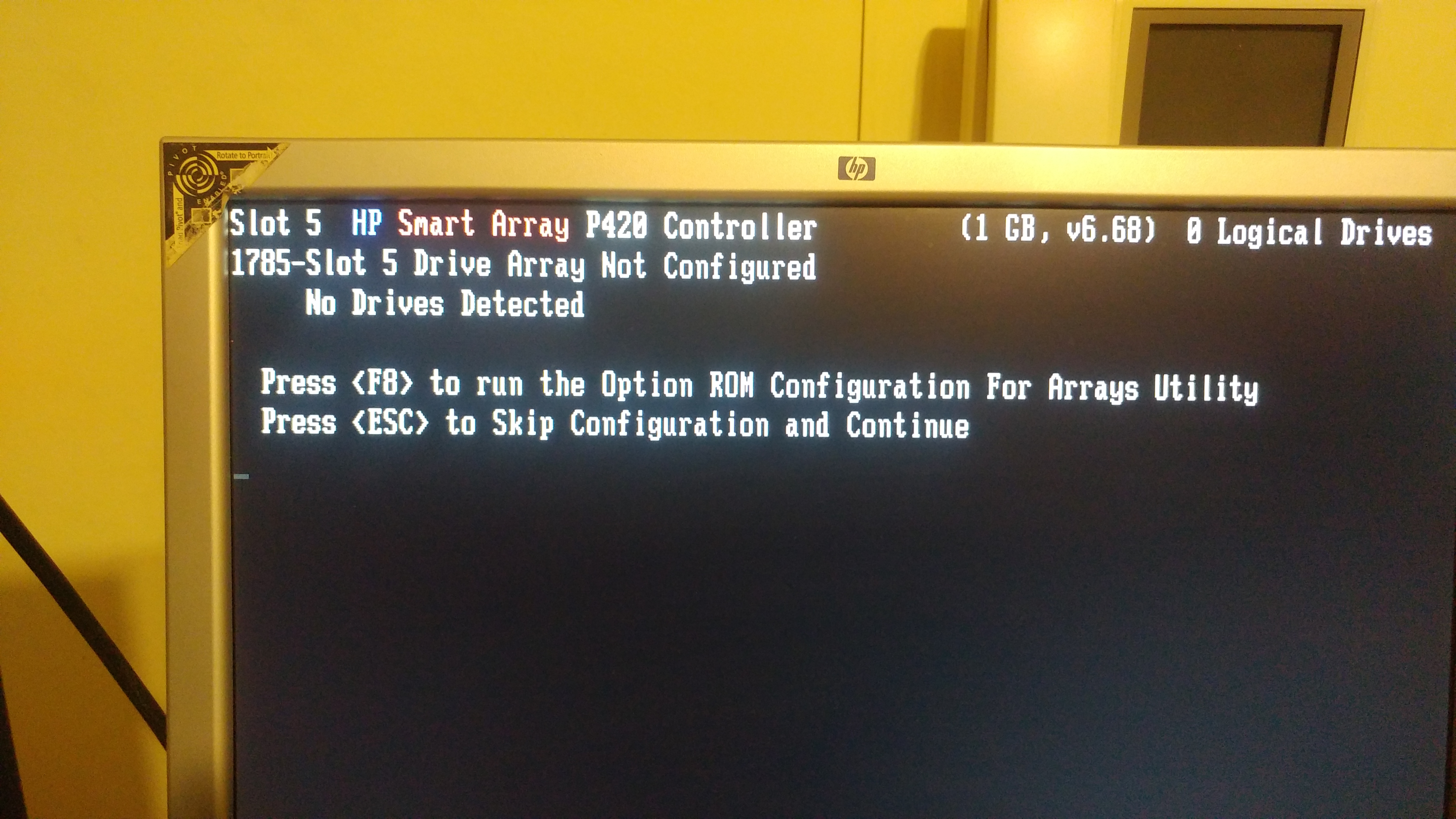 Installing HP P420 smartraid controller on Workstation Z420 - HP Support  Community - 7139435