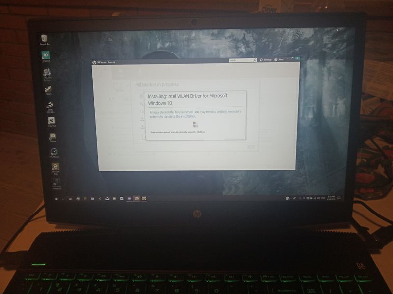 HP Pavilion Gaming 15 after 10 min of work screen turn black... - HP  Support Community - 7155400