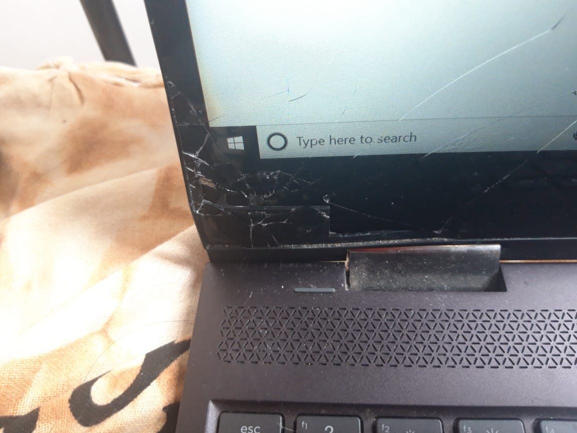 Screen broken. Need to replace it. - HP Support Community - 7197883