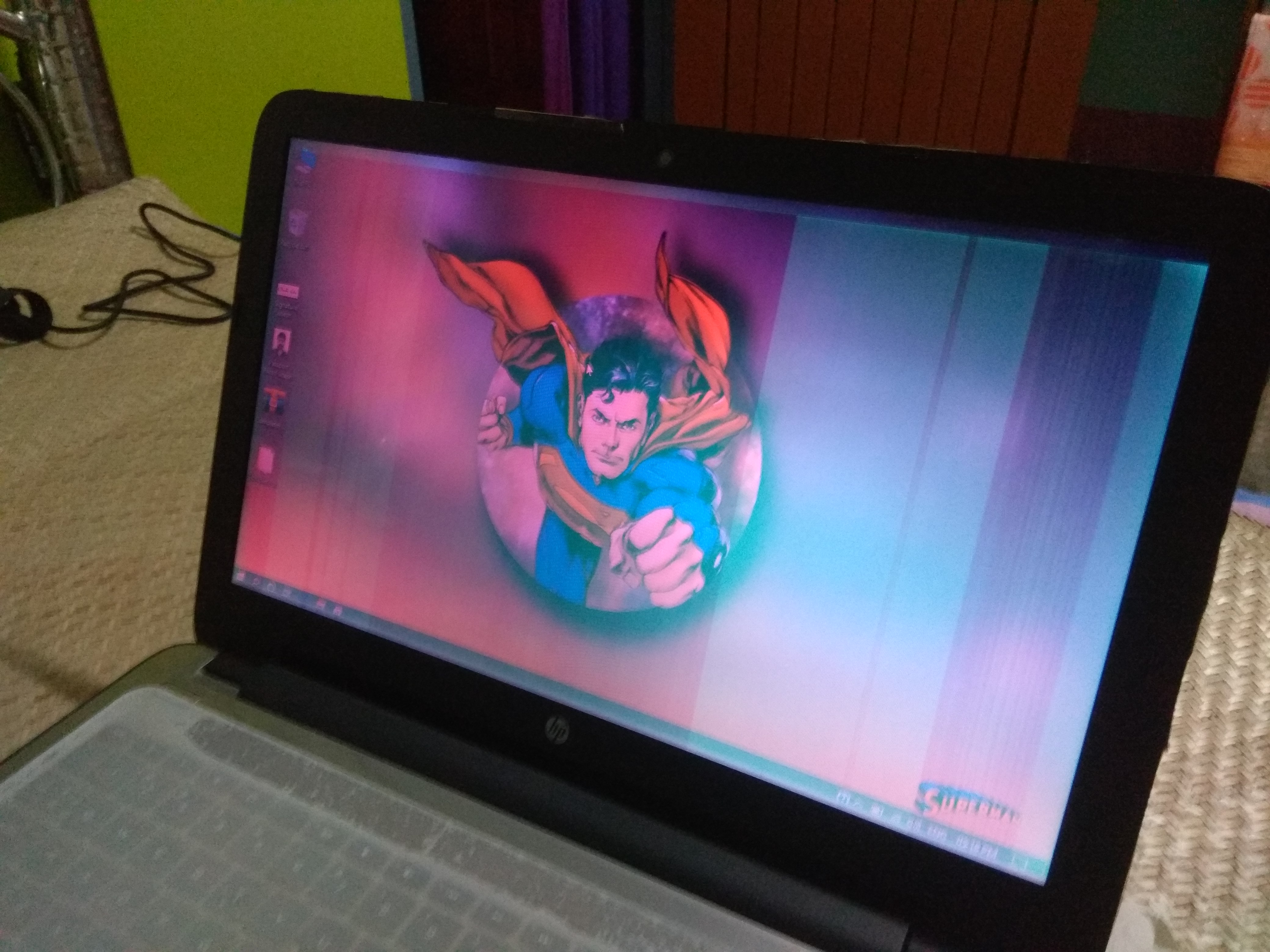 Pink screen Problem - HP Support Community - 7218409