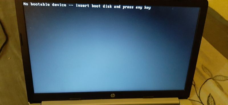 NO BOOTABLE DEVICE INSERT BOOT DISK AND PRESS ANY KEY - HP Support  Community - 7262685