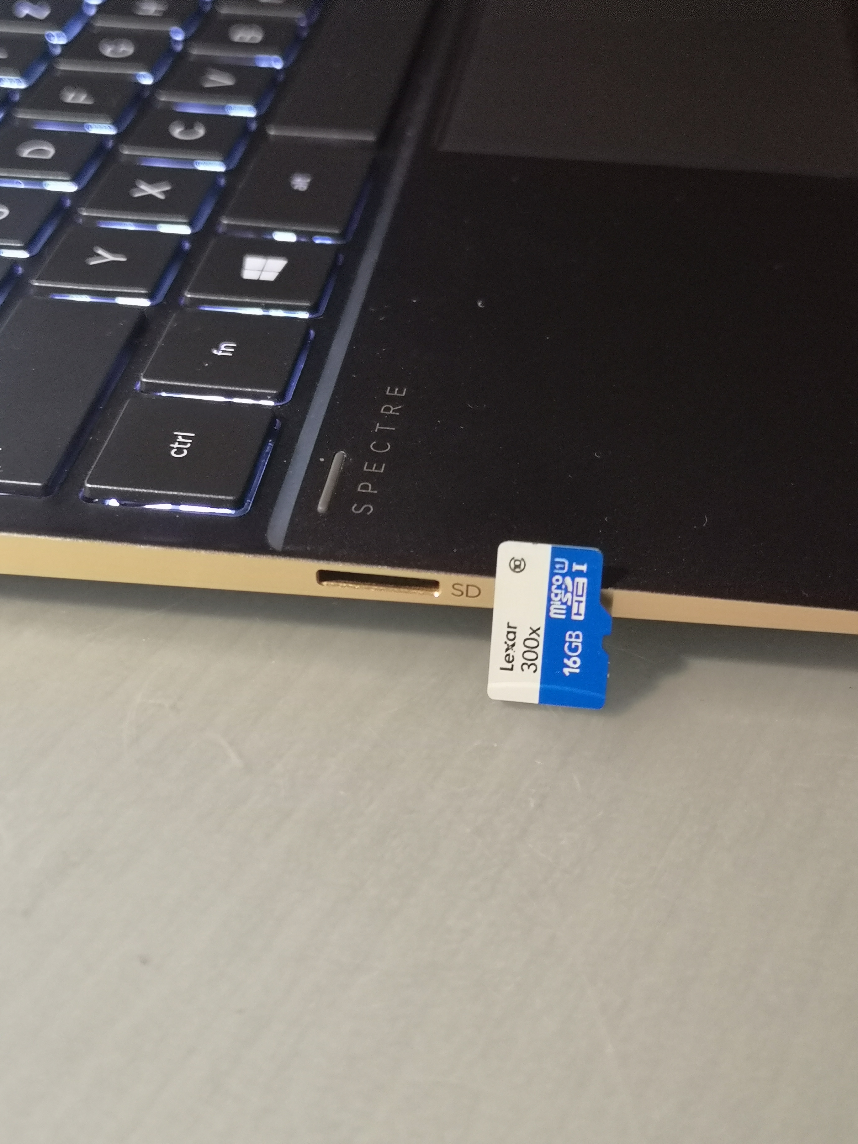 Solved: MicroSD card slot not beeing recognised by laptop - HP Support  Community - 7331765