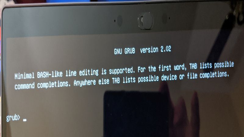HP coned drive GNU GRUB boot.jpg