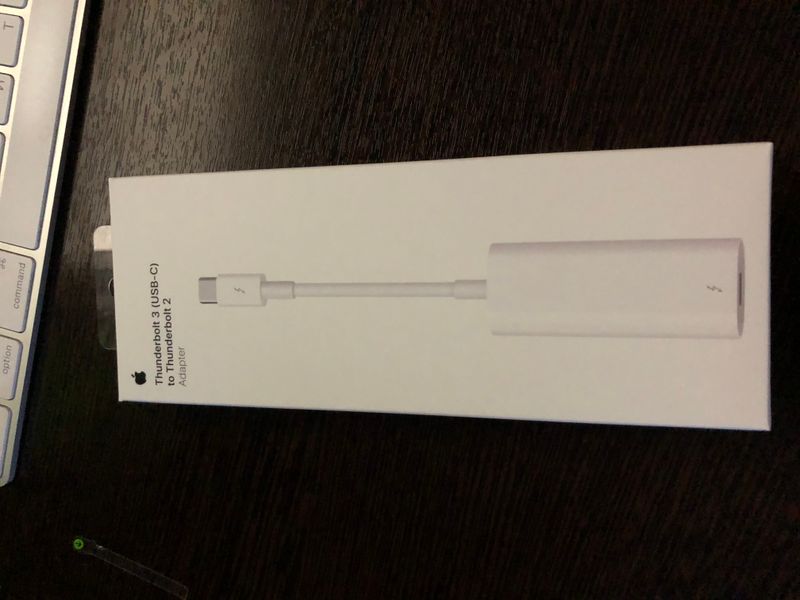 Official Apple TBT 2 -> 3 (Type-C) Adapter