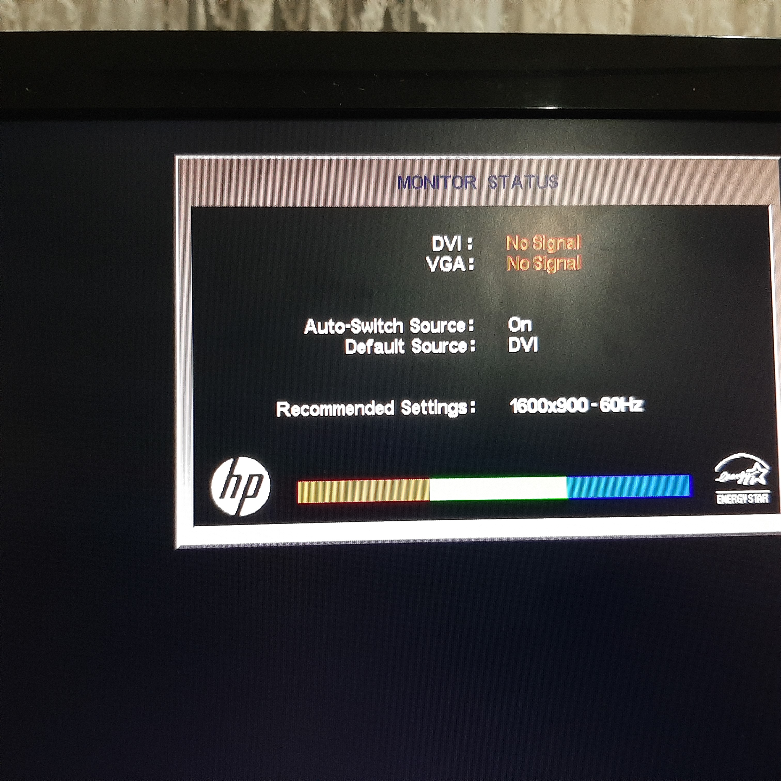 My HP 2011x Monitor Doesn't give screen it says No Source Si... - HP  Support Community - 7444935