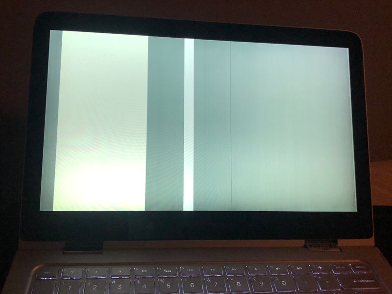 HP spectre x360 screen becomes white and unresponsive - HP Support  Community - 7486191
