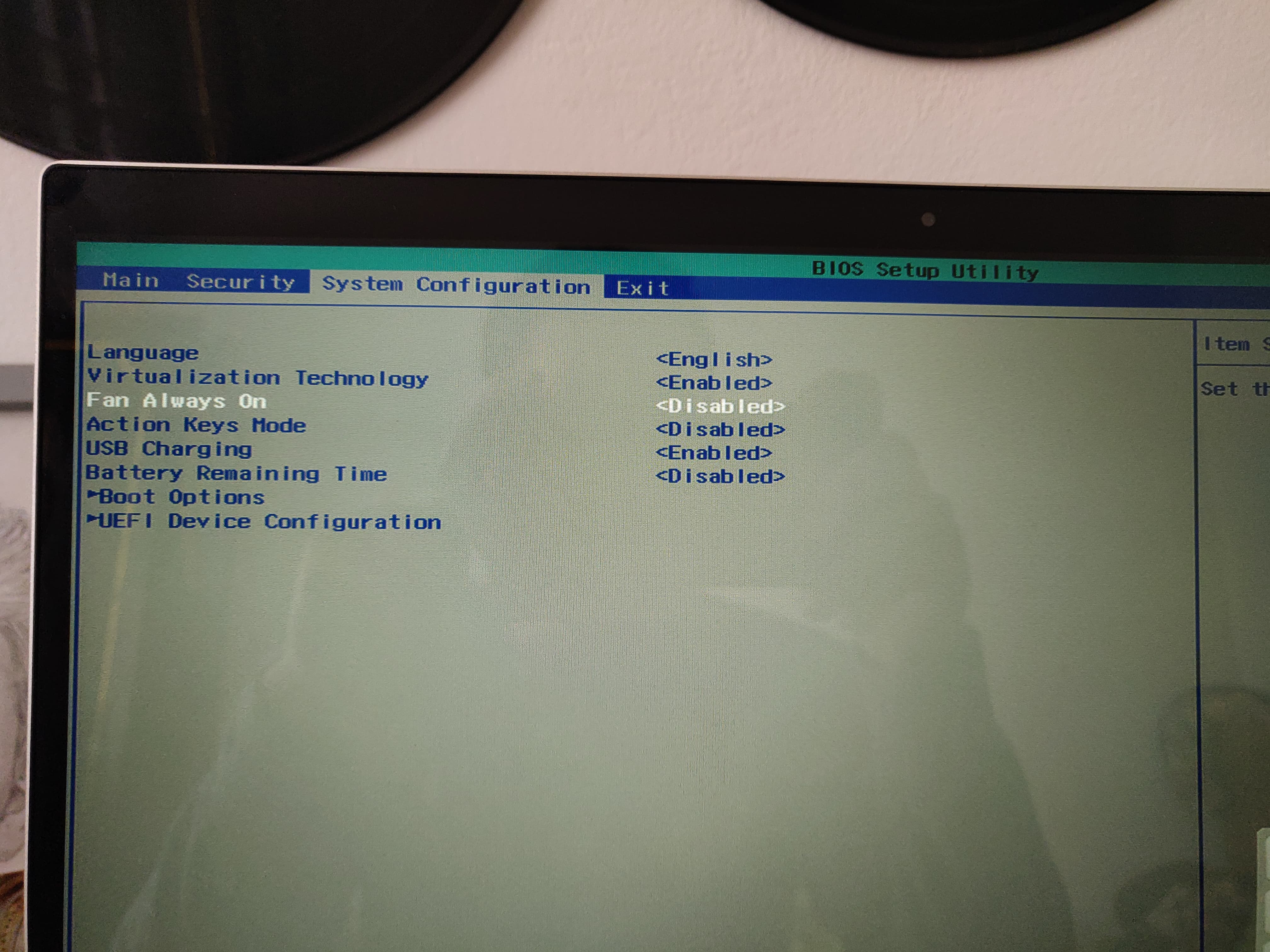 Why my fan is always on when the laptop is plugged in? HP Support