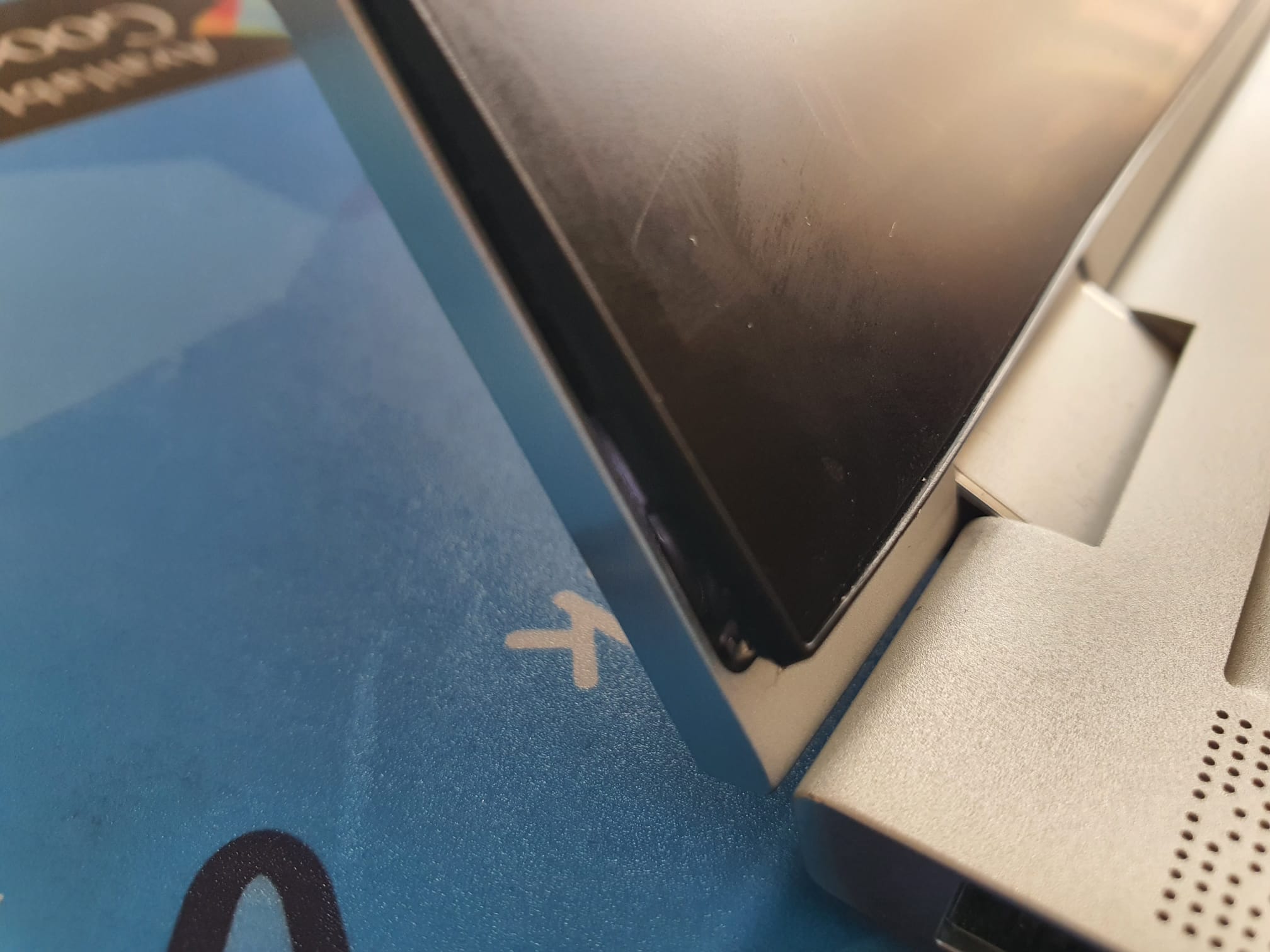 Charnière Gauche Pour HP EliteBook X360 1030 G3 – Pièce D’occasion