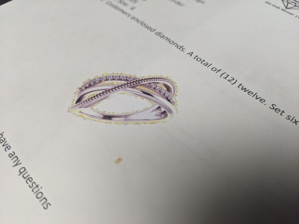 Note the random color "static" or "noise" at the rings edge.