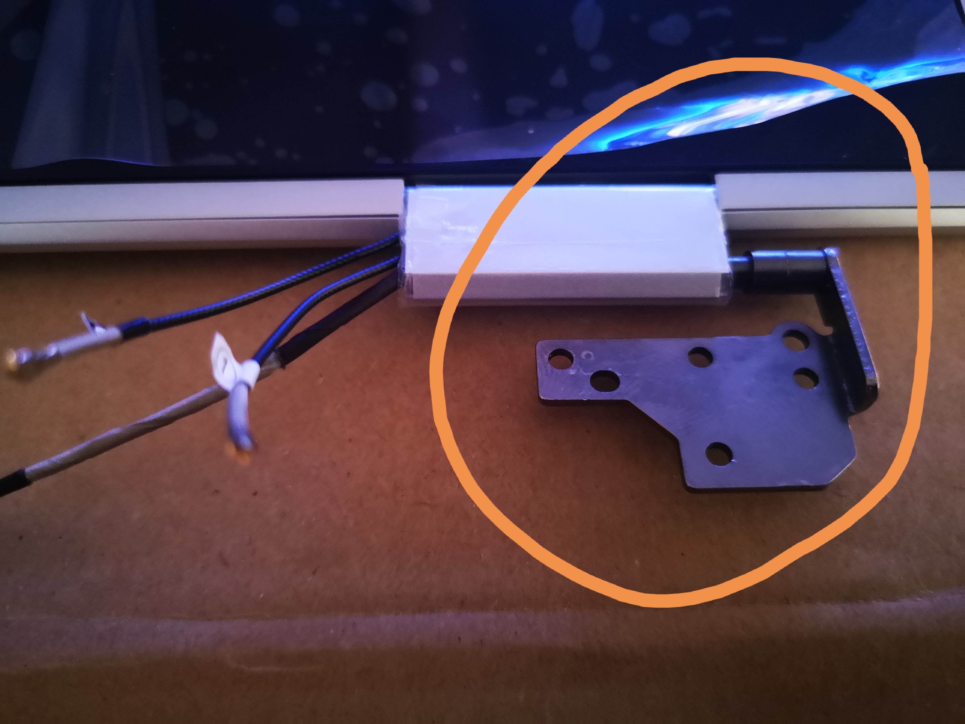 Solved: Crack in touchscreen - how to replace? - HP Support Community ...