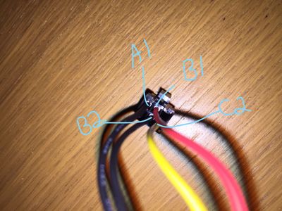 InkedEnvy HDD power cable 6 way connector from the back_LI.jpg