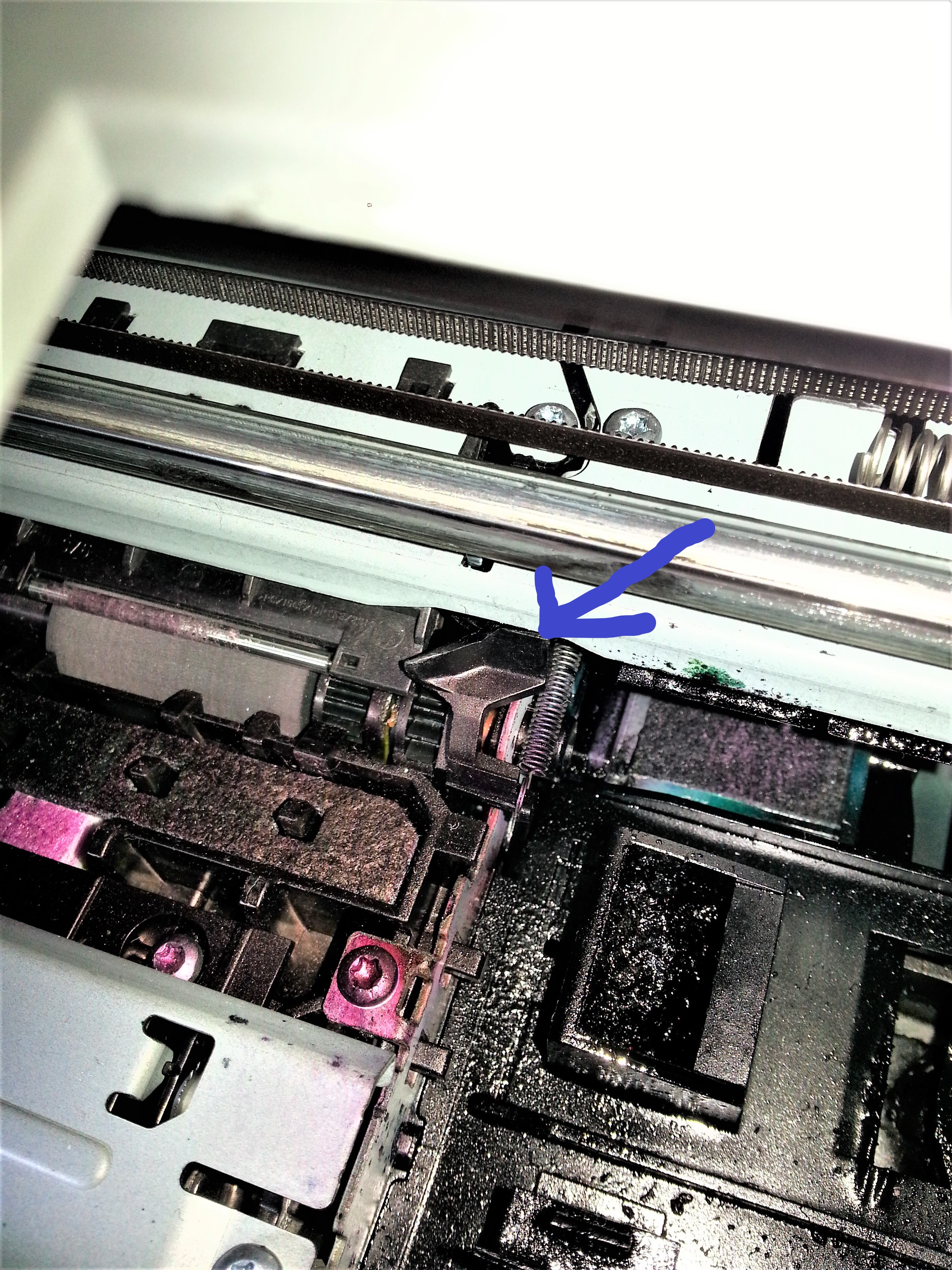 D4160's cartridge cradle gets stuck when in the right side o... - HP  Support Community - 7724740
