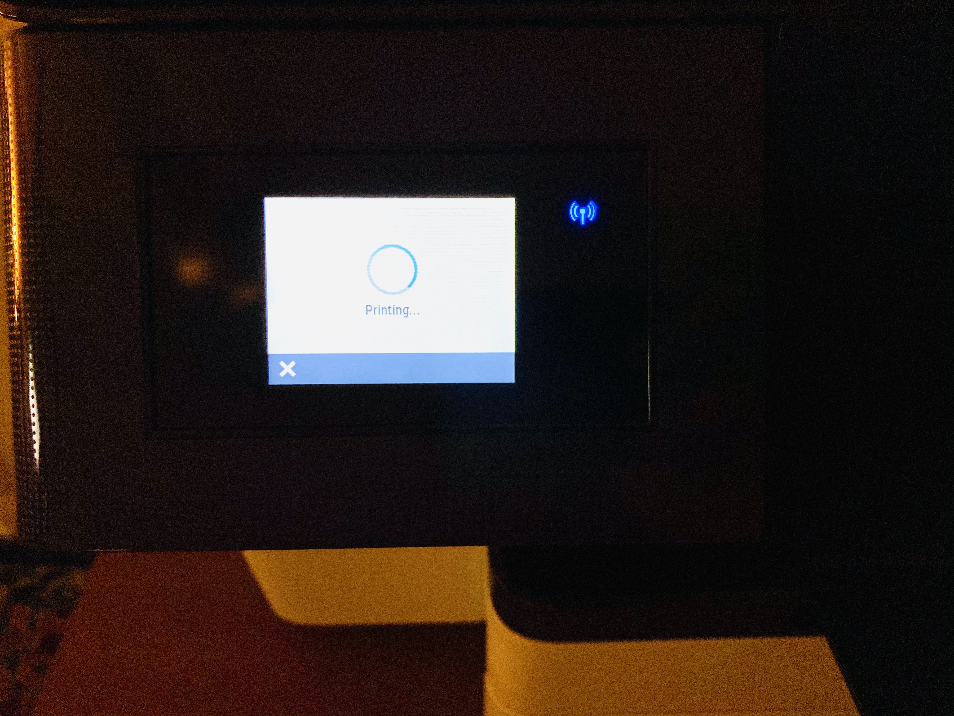 Officejet Pro 7740 will not print - Printer screen stuck wit