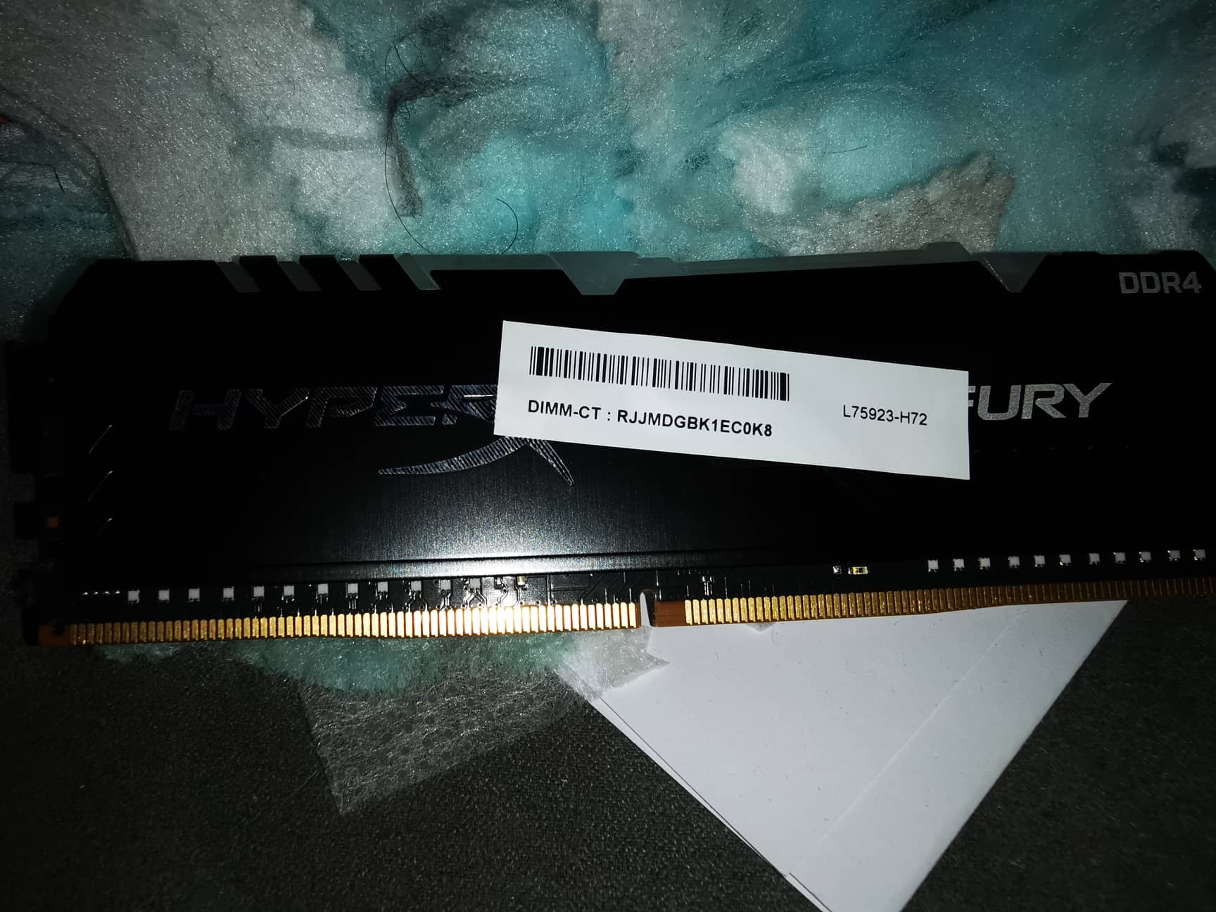 Barrette Mémoire Udimm HP V2 32Go DDR4 3200MHz Tunisie - Shopping