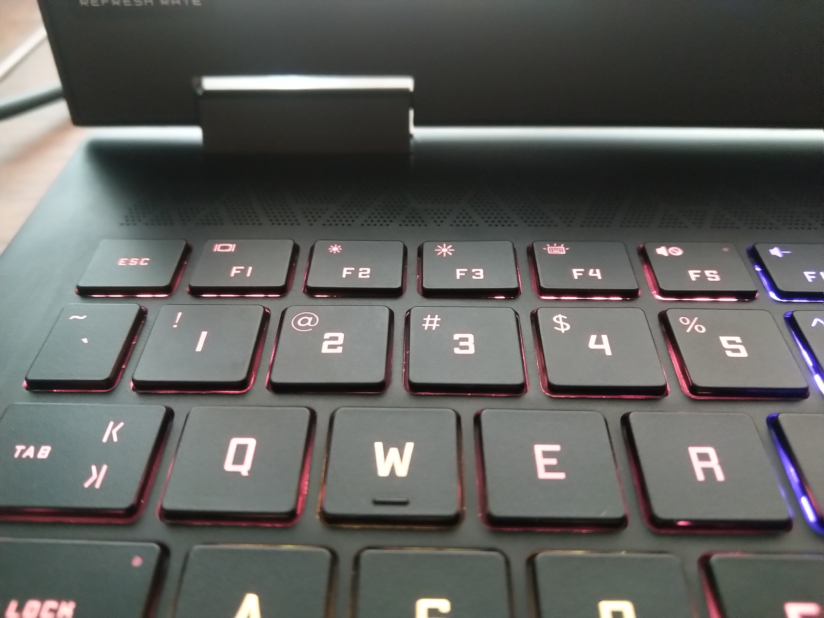 Omen 15 2020 AMD keyboard and touchpad manufacturing defec... HP