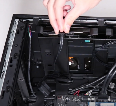 sata_cable_missing.png