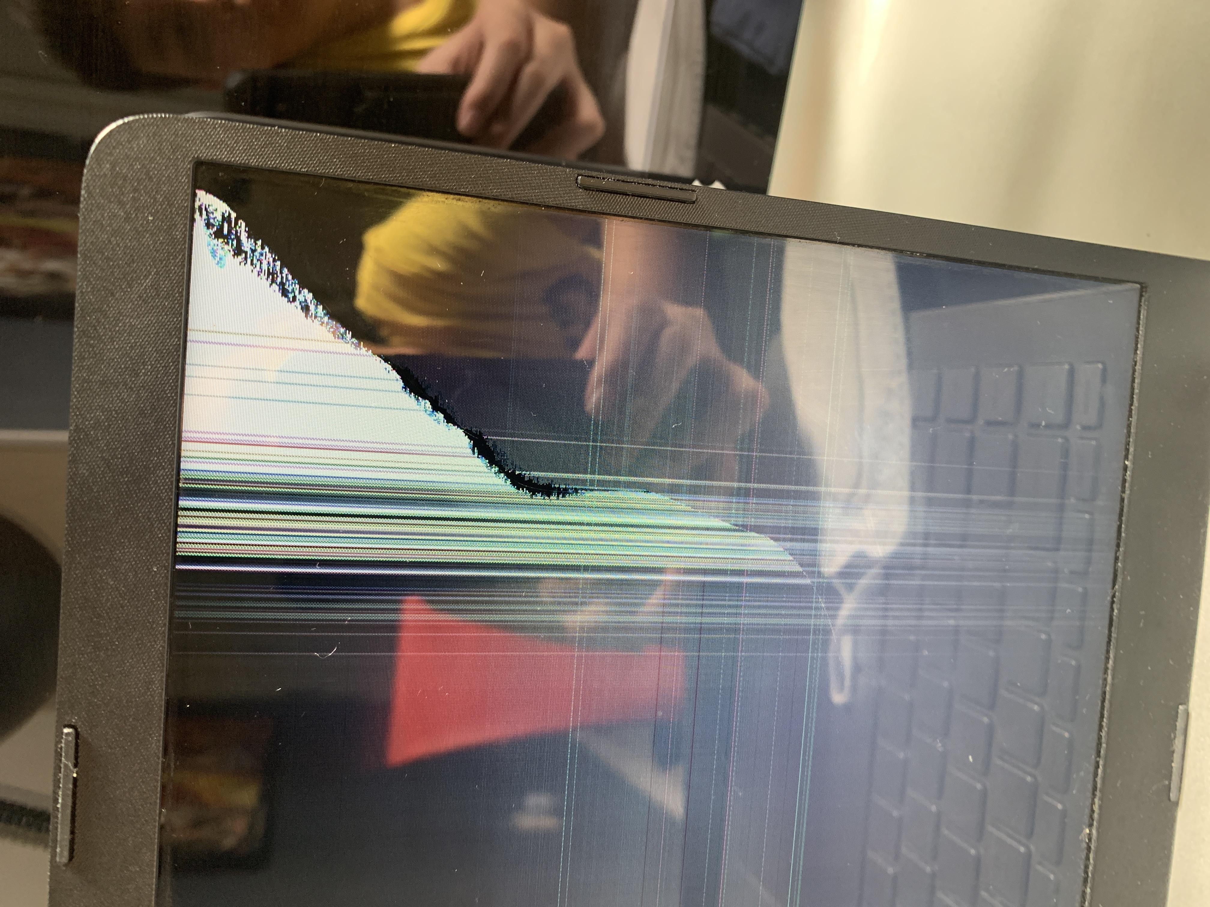 laptop pixel issues - HP Support Community - 8144673