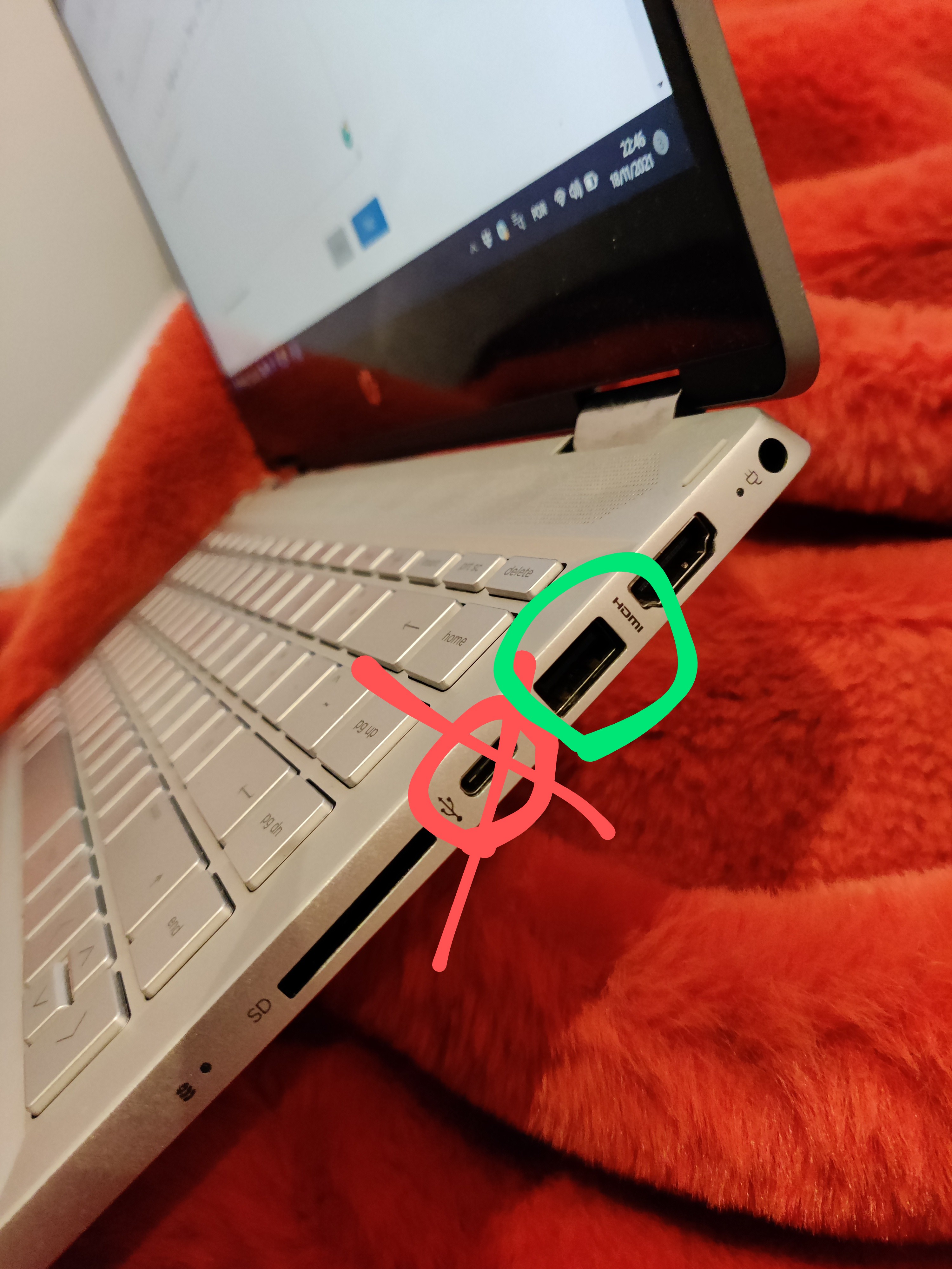 hp laptop ports