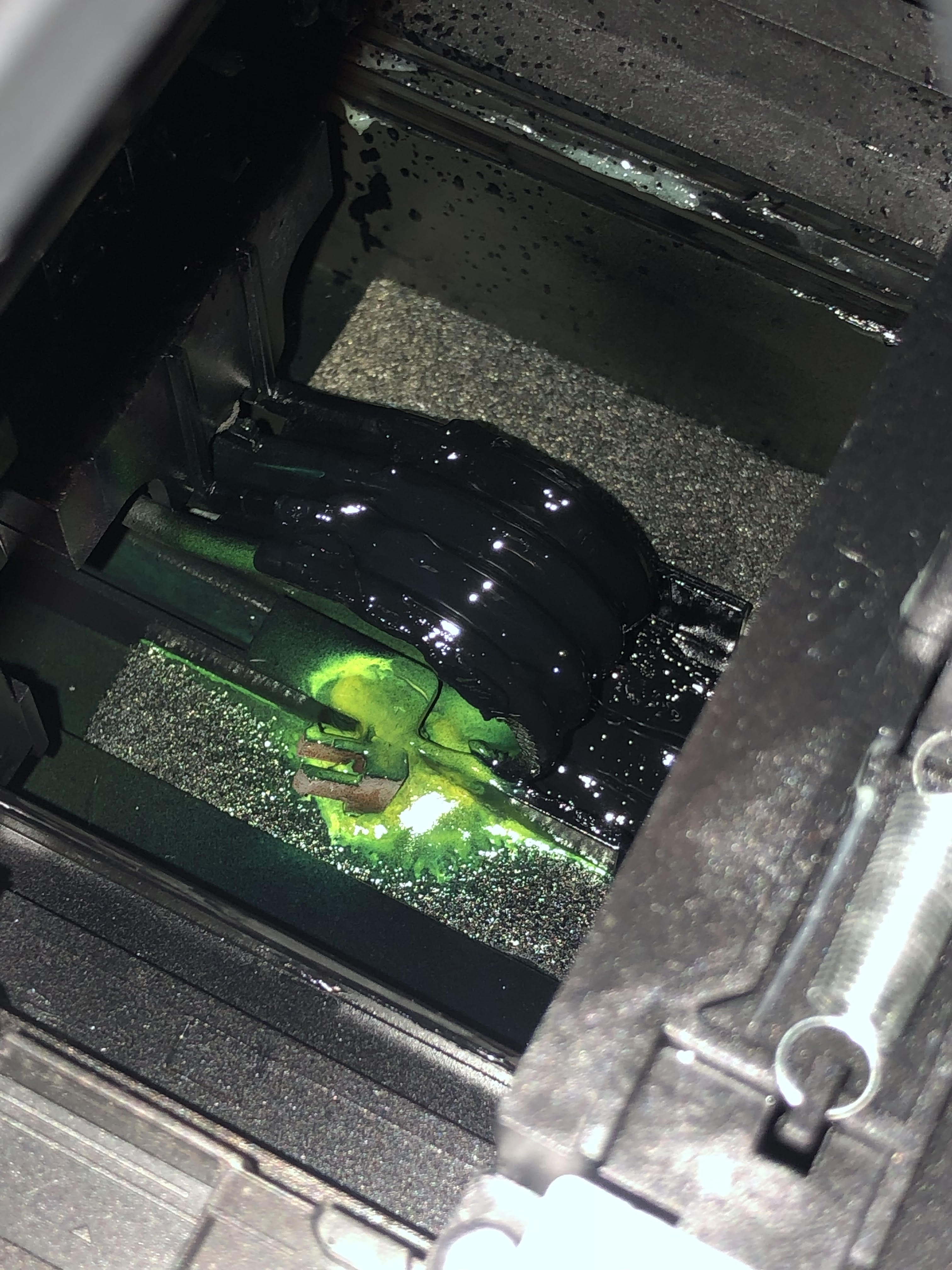 Colored Ink Won't Work - Excess Ink Inside - HP Support Community - 8435770