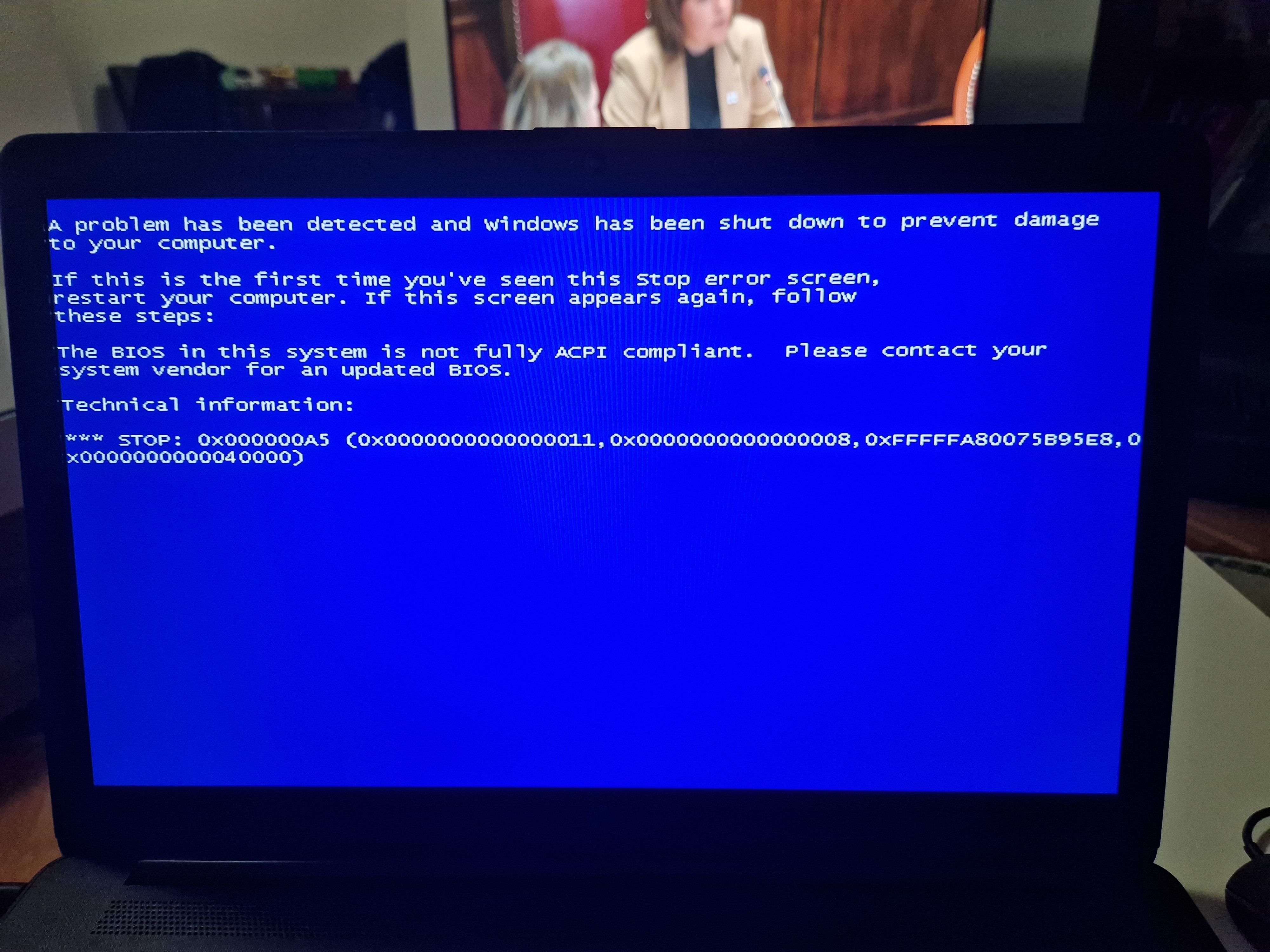Trying to change from windows 10 to 7 - HP Support Community - 8568787