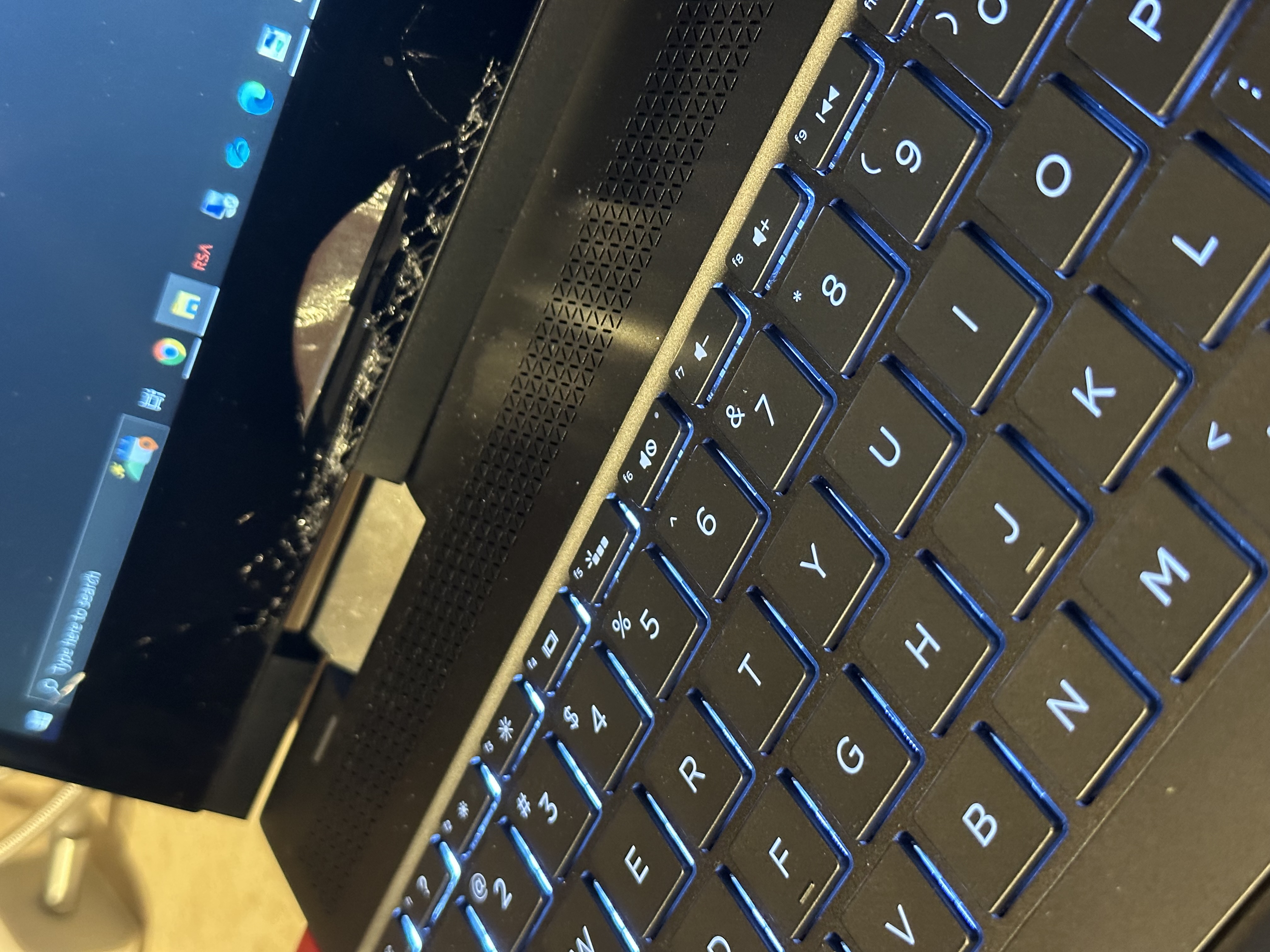HP Envy x360 Hinge Randomly Ripped out of laptop display - HP Support ...
