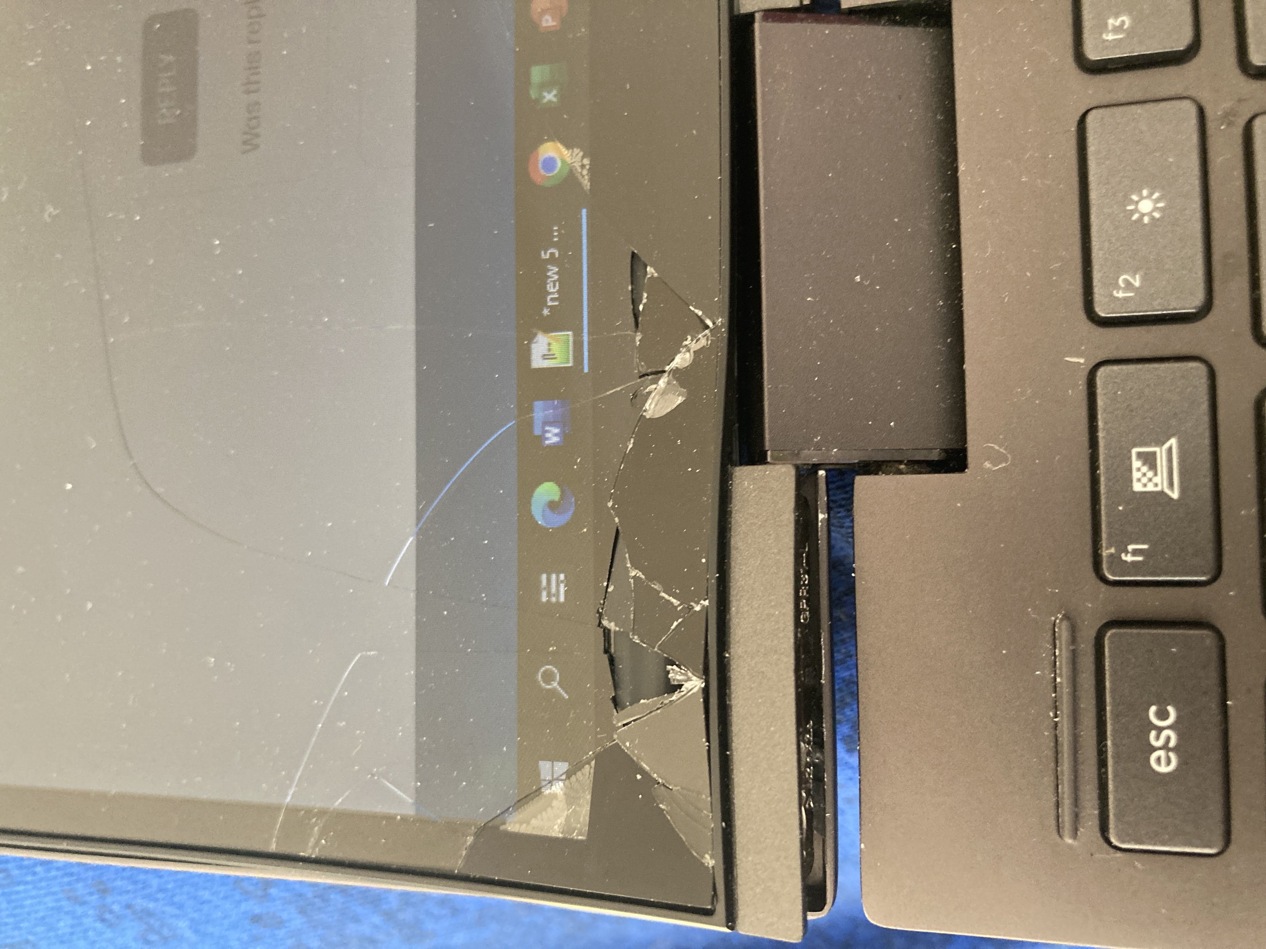Solved HP Envy x360 Right Hinge Broken HP Support Community 8360940