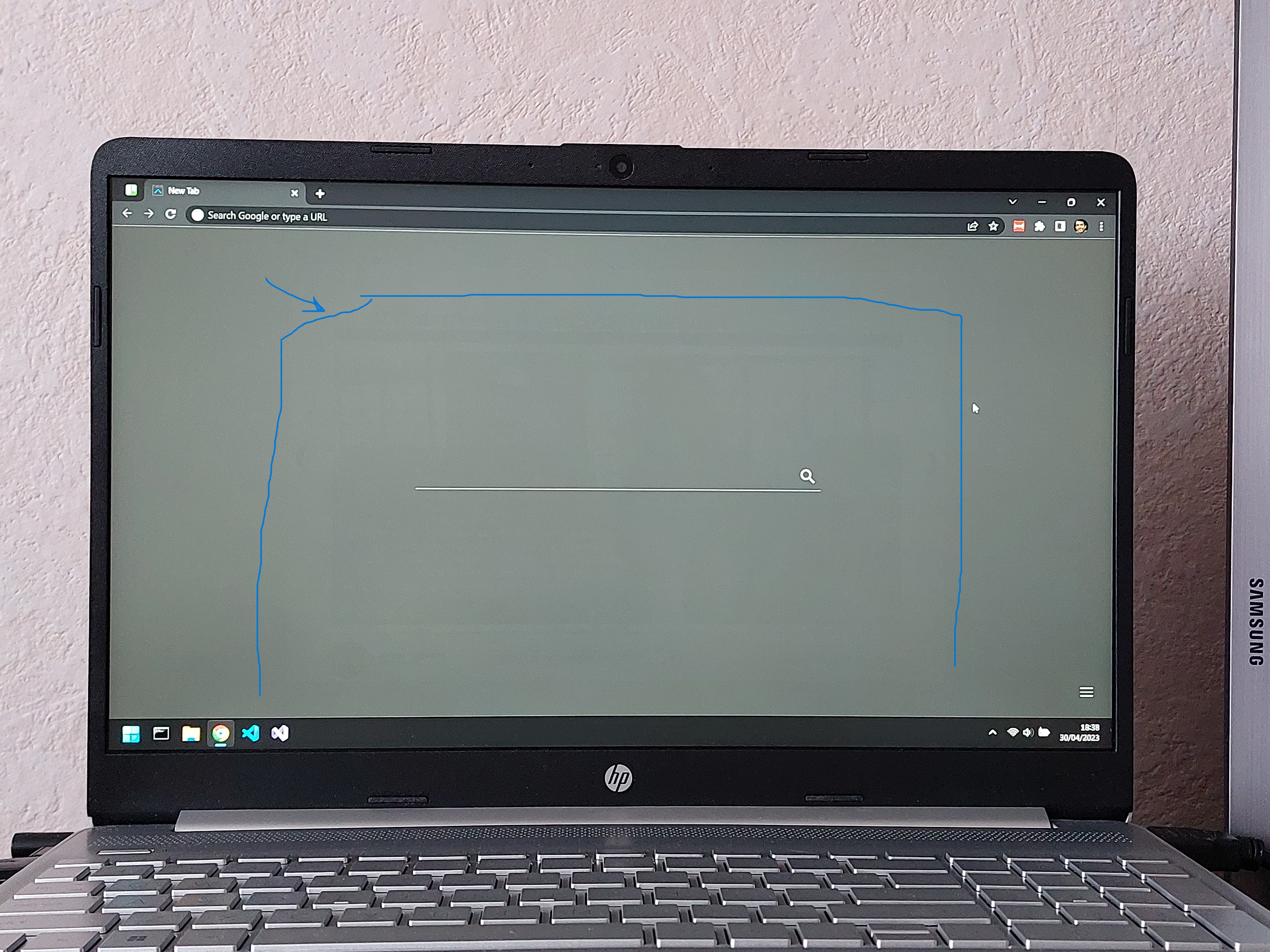 Windows open for long time leave remains in other windows - HP Support ...
