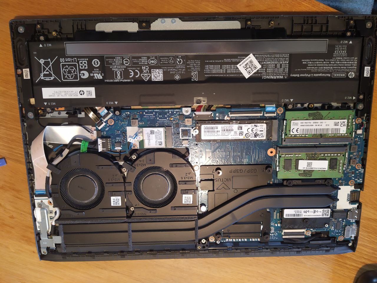 hp victus 15 ssd slot