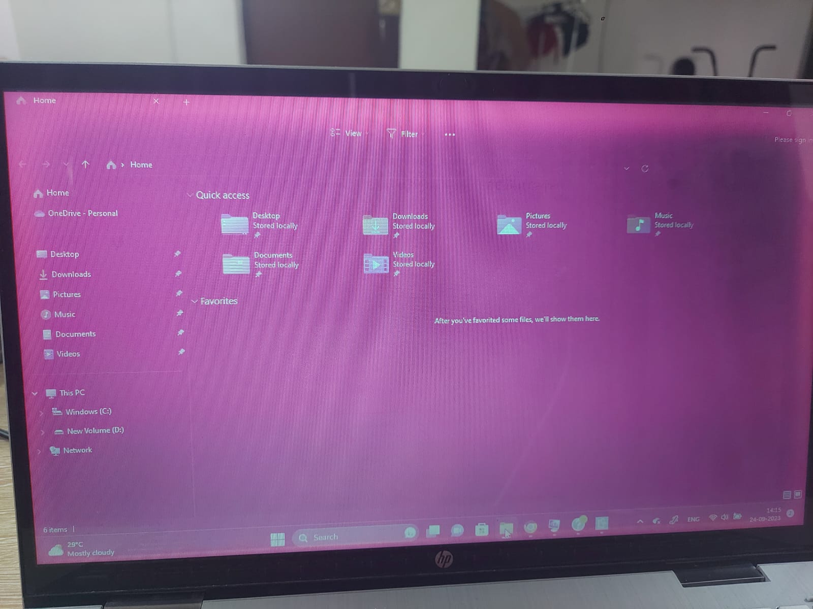 My HP Pavillion x360 Convertible 15er0xxx screen/display ha... HP