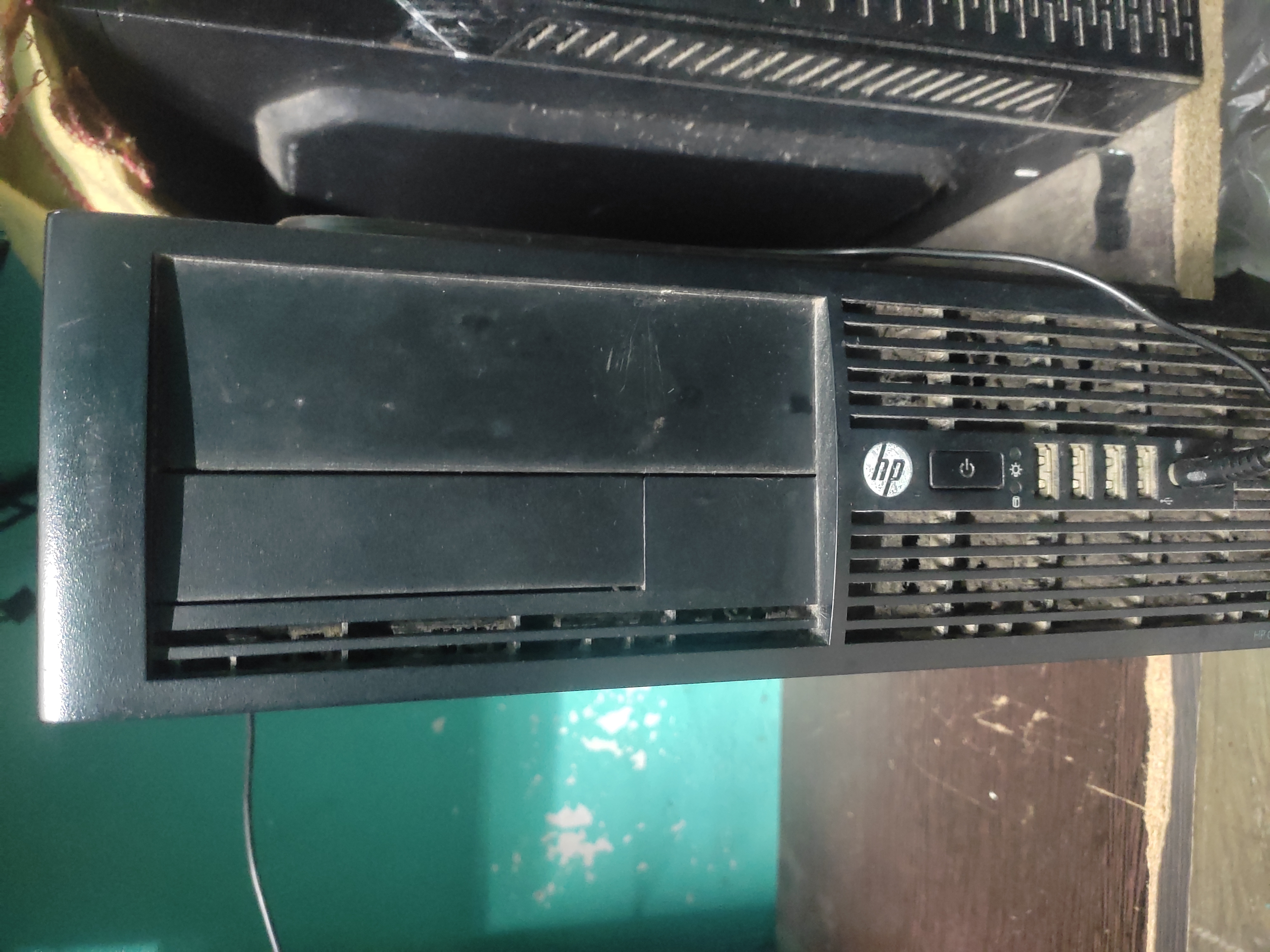 Hard Disk Interno 1TB 7200RPM Per HP Compaq 4000 Pro Con Windows 10 Pro Preinstallato