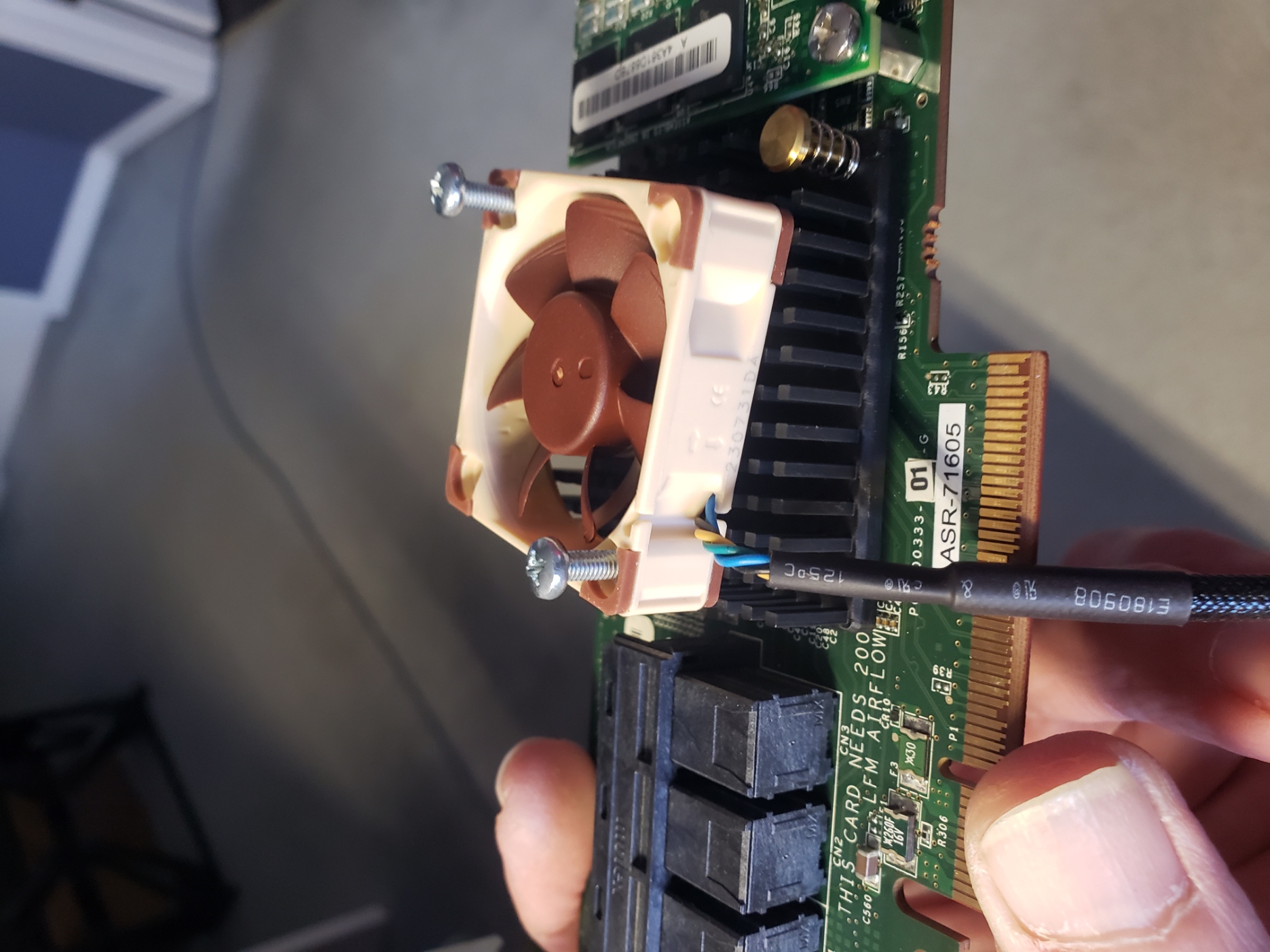 Solved: Z820 Make Use of Front Drive Bays - Page 4 - HP Support