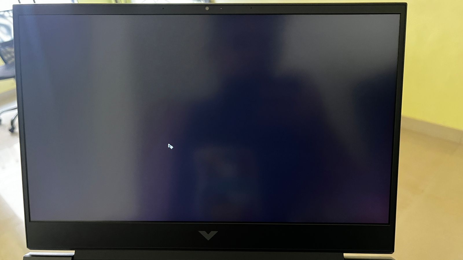 Screen Redness Issue - HP Support Community - 9166784