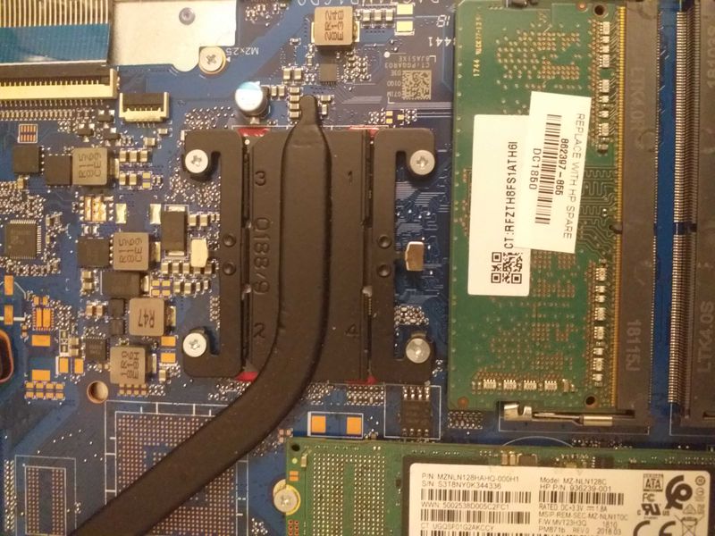 laptop uncased _2.jpg