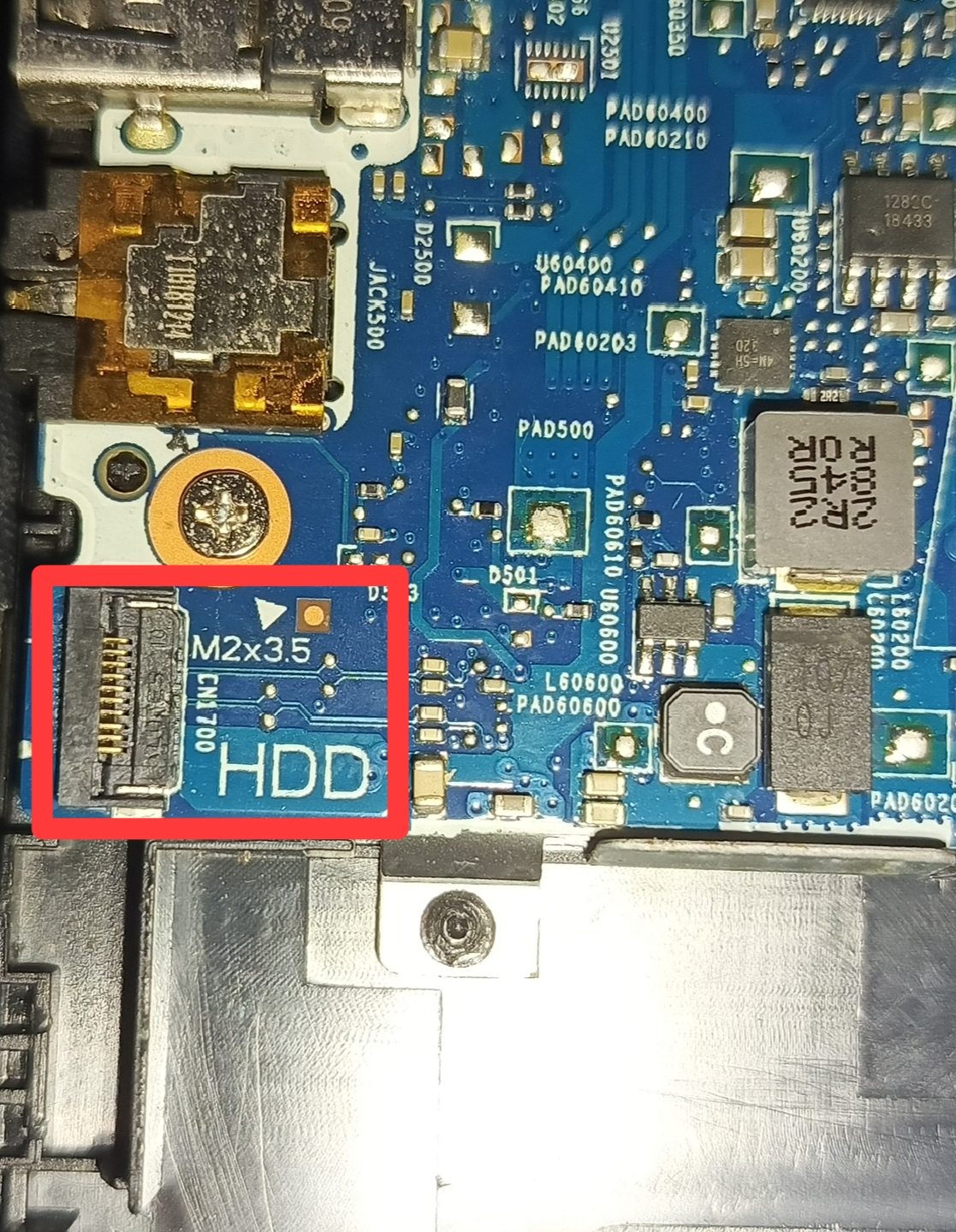 Solved: Laptop couldnt boot because loose connector - HP Support ...