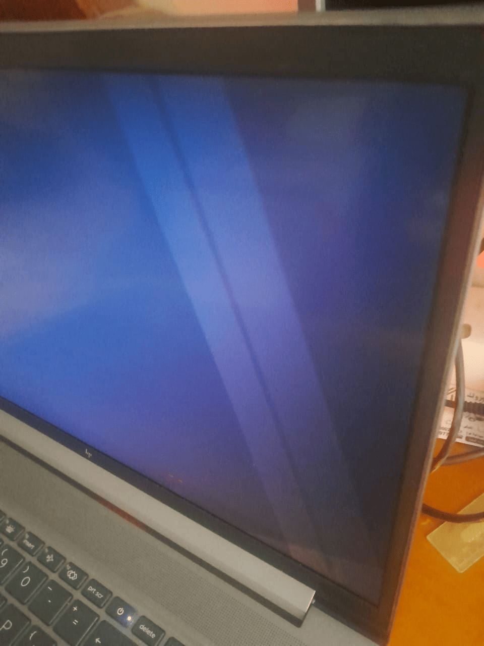 White lines on the screen - HP Support Community - 9245393