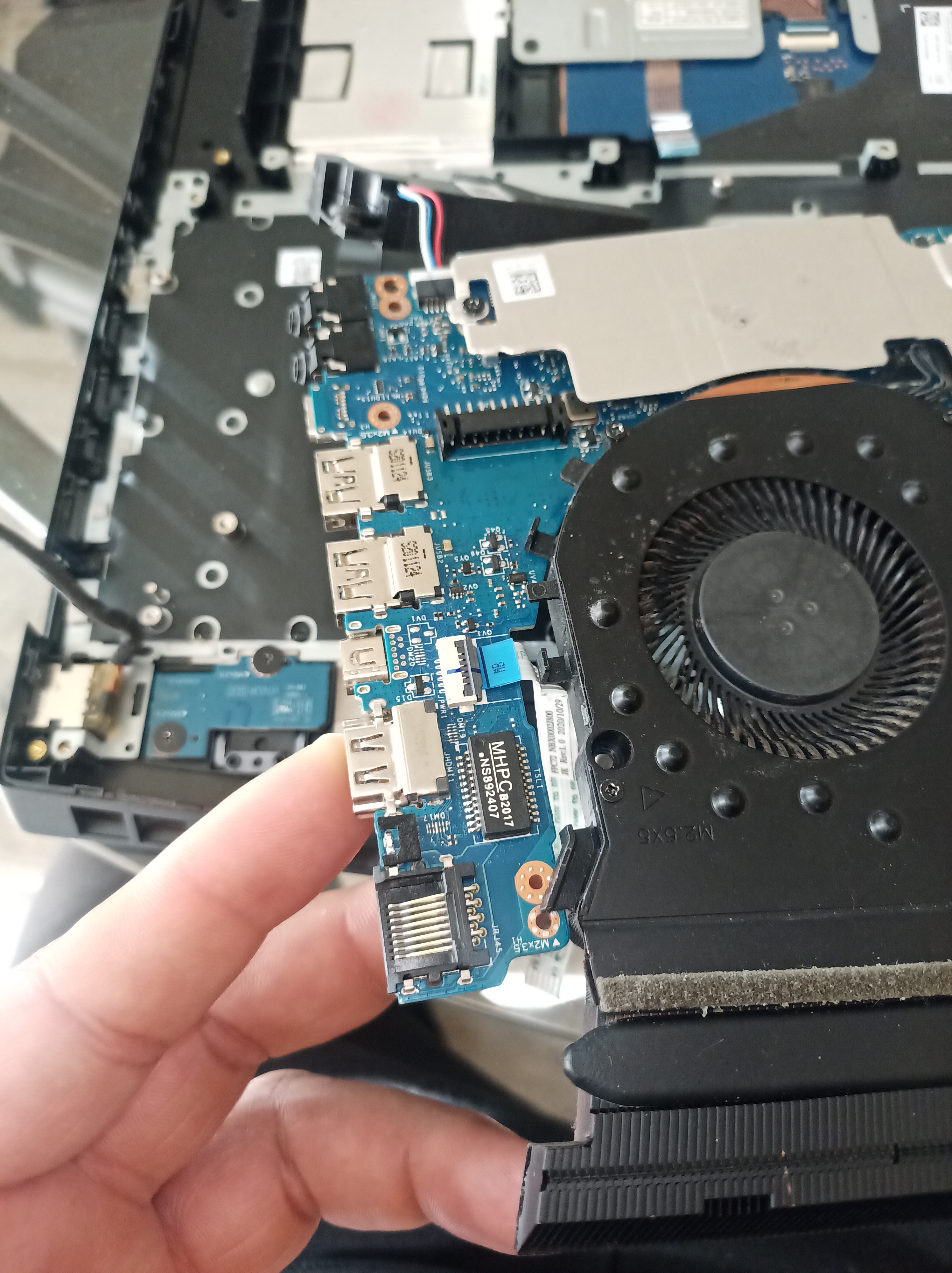 Ribbon disconnected - HP Support Community - 9254607