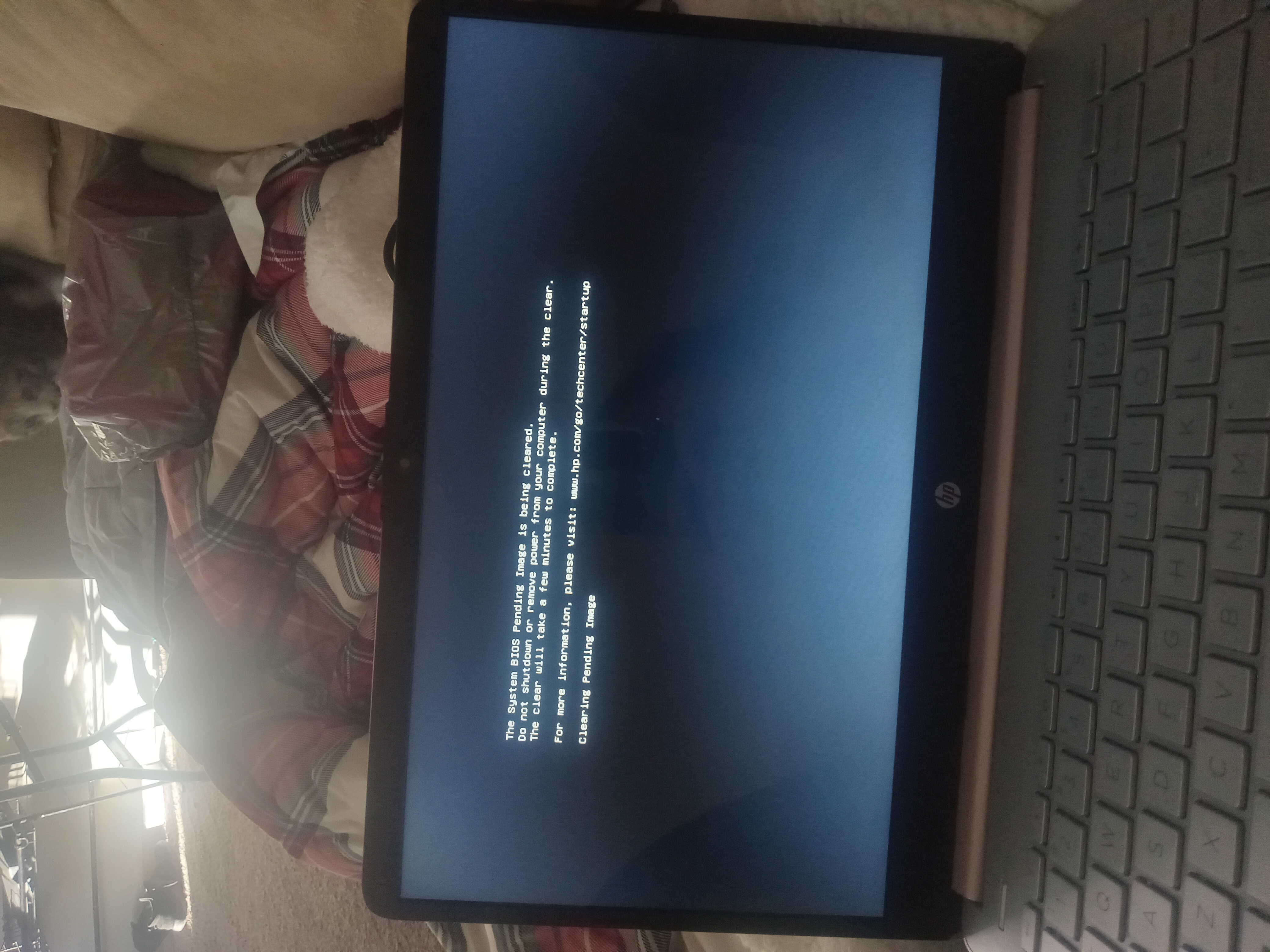My laptop is flashing a message on a black screen when I try... - HP ...